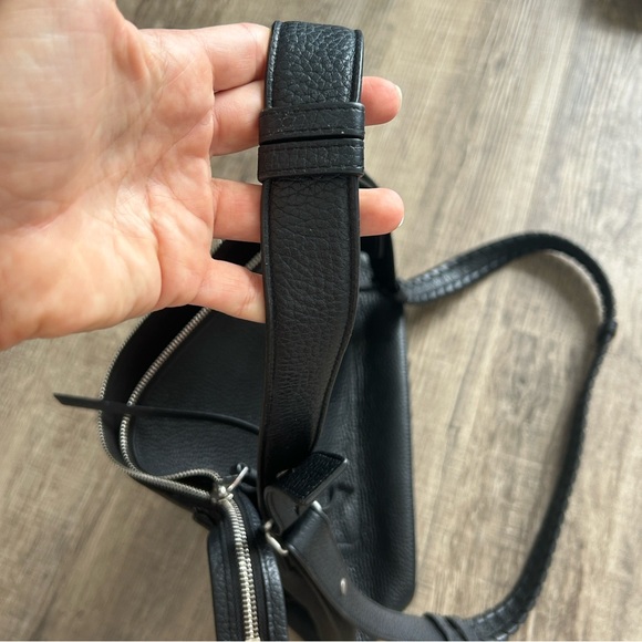 Allsaints Kita Pebble Leather Crossbody Bag - Picture 9 of 11